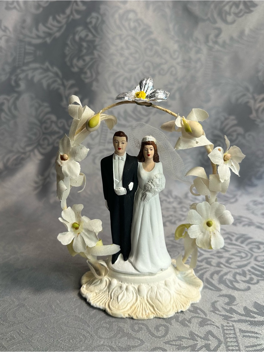 Vintage Bride & Groom Wedding Cake Topper Arch White Floral 6”